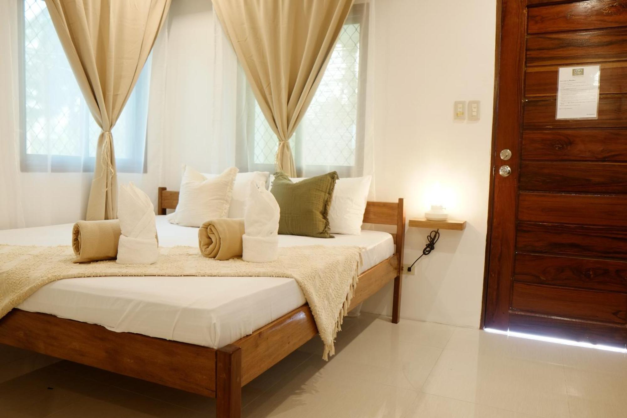 General'S Hideout Siargao Hotel General Luna  Bagian luar foto